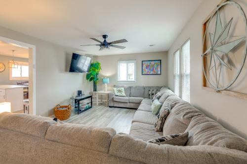 Salter Path House | Walkable & Renovated! Salter Path Retreat w/Deck
