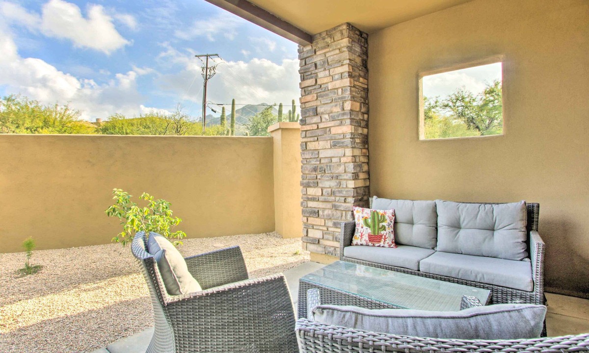 Cave Creek House | Walkable Townhome w/Pool Access in Cave Creek!