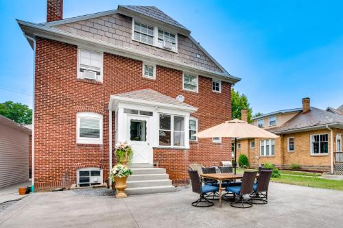 Zelienople House | Walkable Zelienople Home w/Patio & Grill!