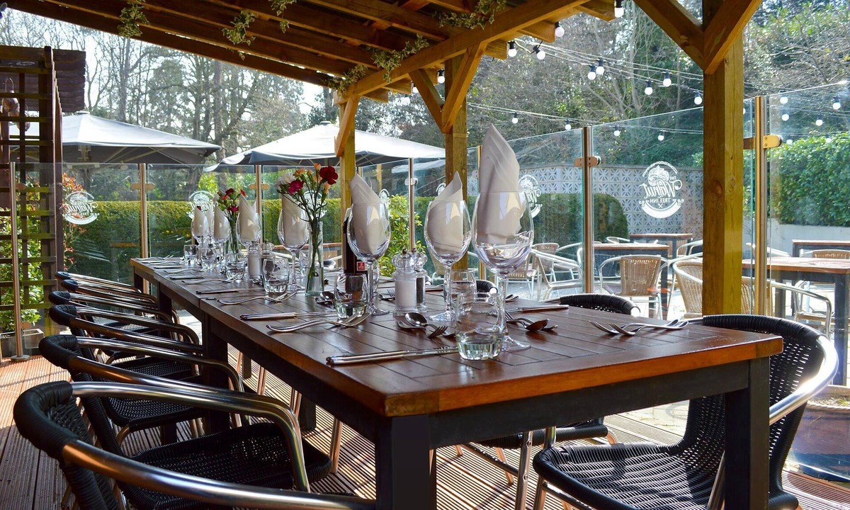 Blisworth Hotel | Walnut Tree Inn