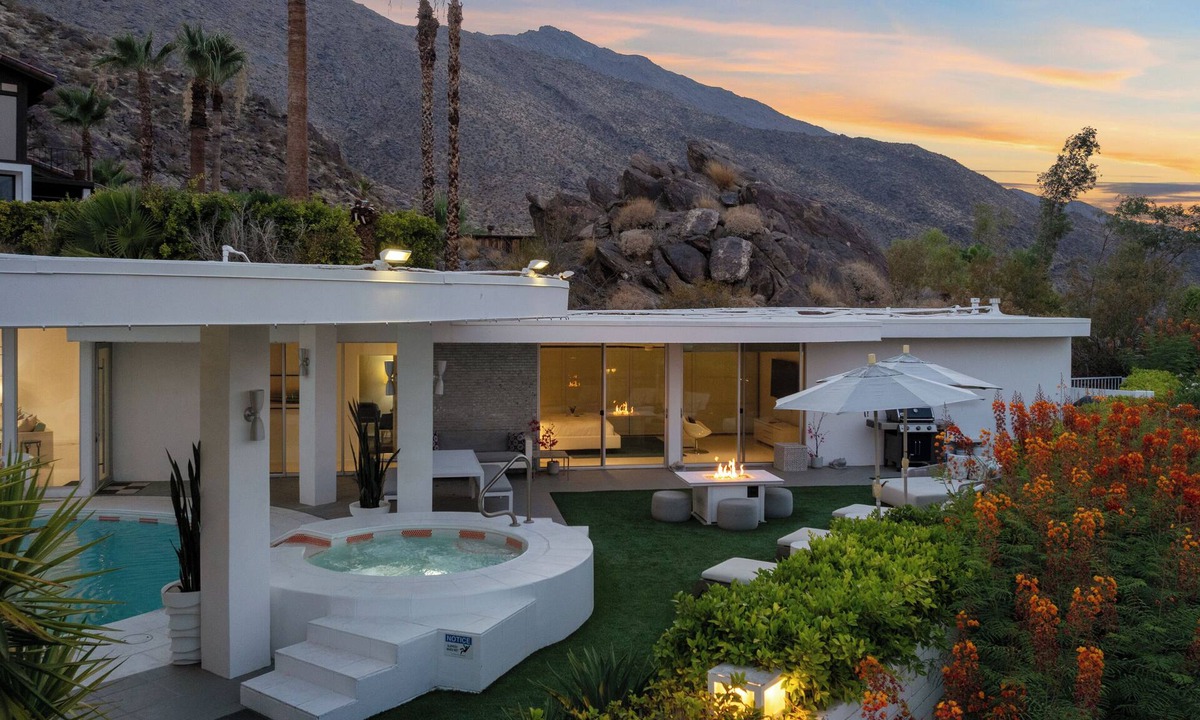 Canyon View Estates House | Wander Palm Springs Canyon w/Pool & Hot Tub – 3 Bedrooms, Sleeps 6