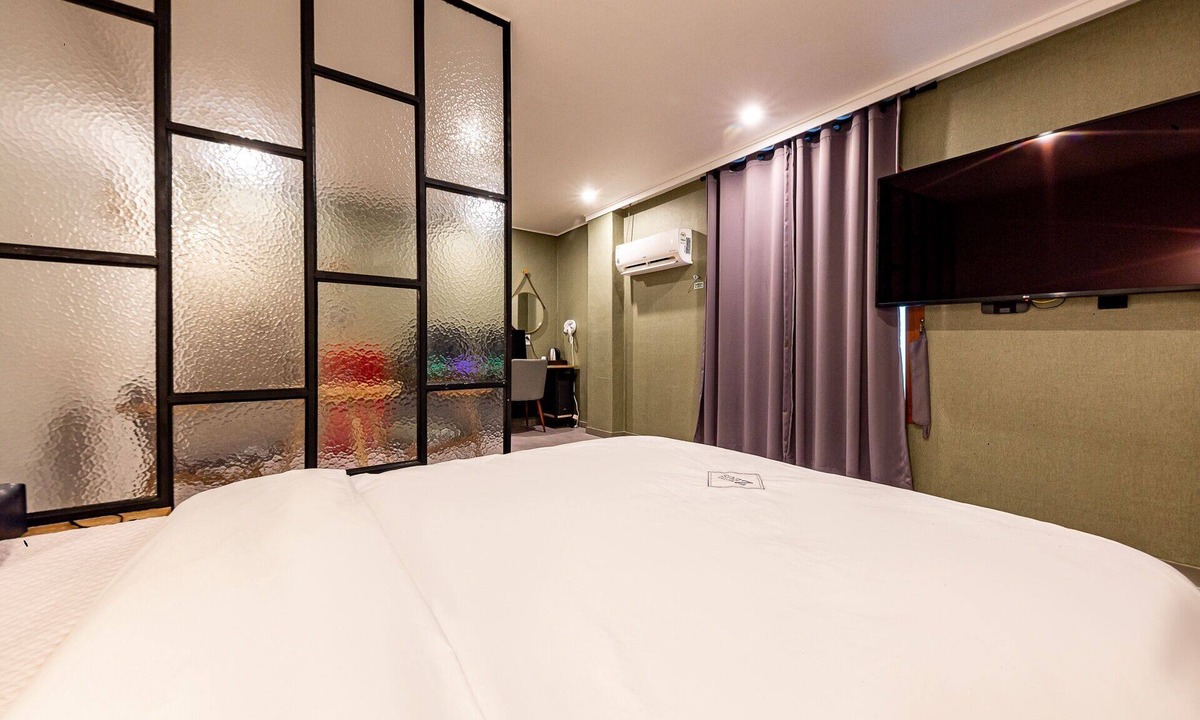 Wando Hotel | Wando Zeus