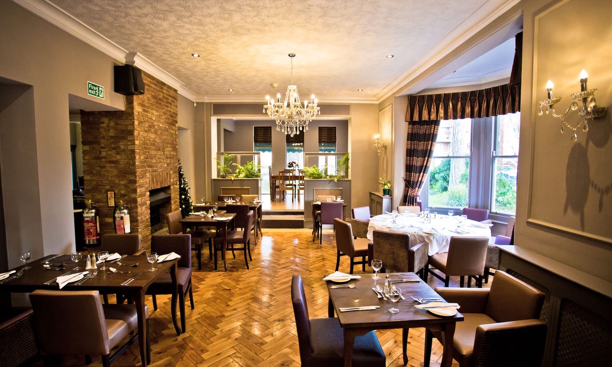 Folkestone Hotel | Wards Hotel