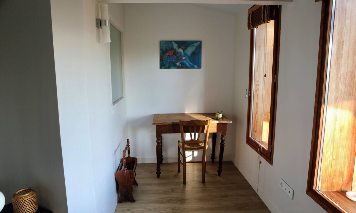 Domaize House | Warm and atypical group gîte in the heart of nature