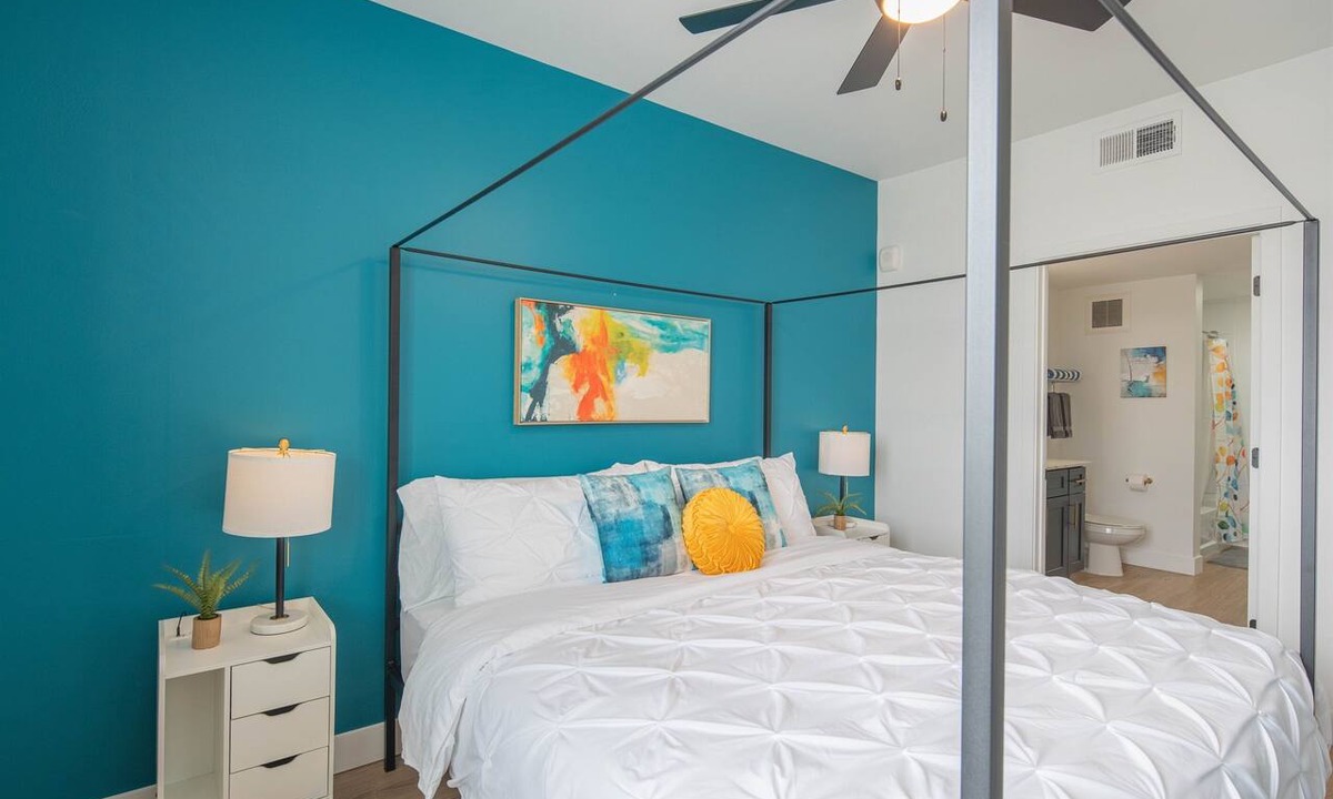 Desert View Village Condo | Warm Summer Vibes | Kierland Area | Pool & Hot Tub