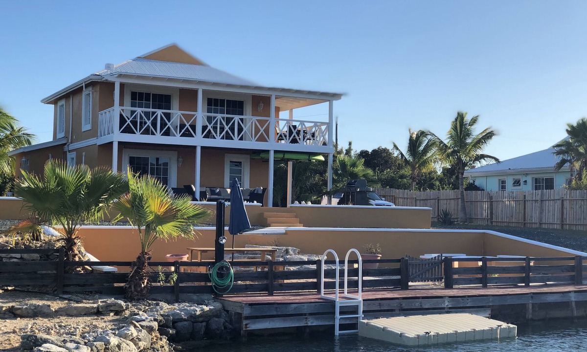 Cooper Jack Bay Settlement Villa | Waterfront Villa, Private Pool & Kayaks