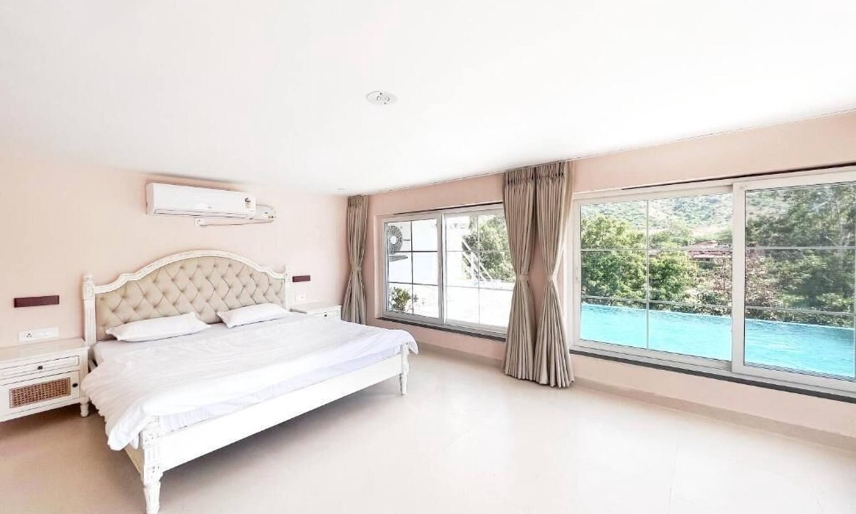 Udaipur Villa | Water Harbour by Ebony Stays – Peaceful 3BHK Udaipur Villa with Lake View