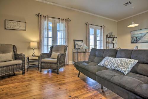Madisonville House | Water Views & Private Dock! Madisonville Townhome