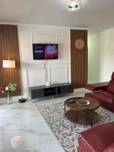 Rustenburg Apartment | Waterfall Deluxe ll