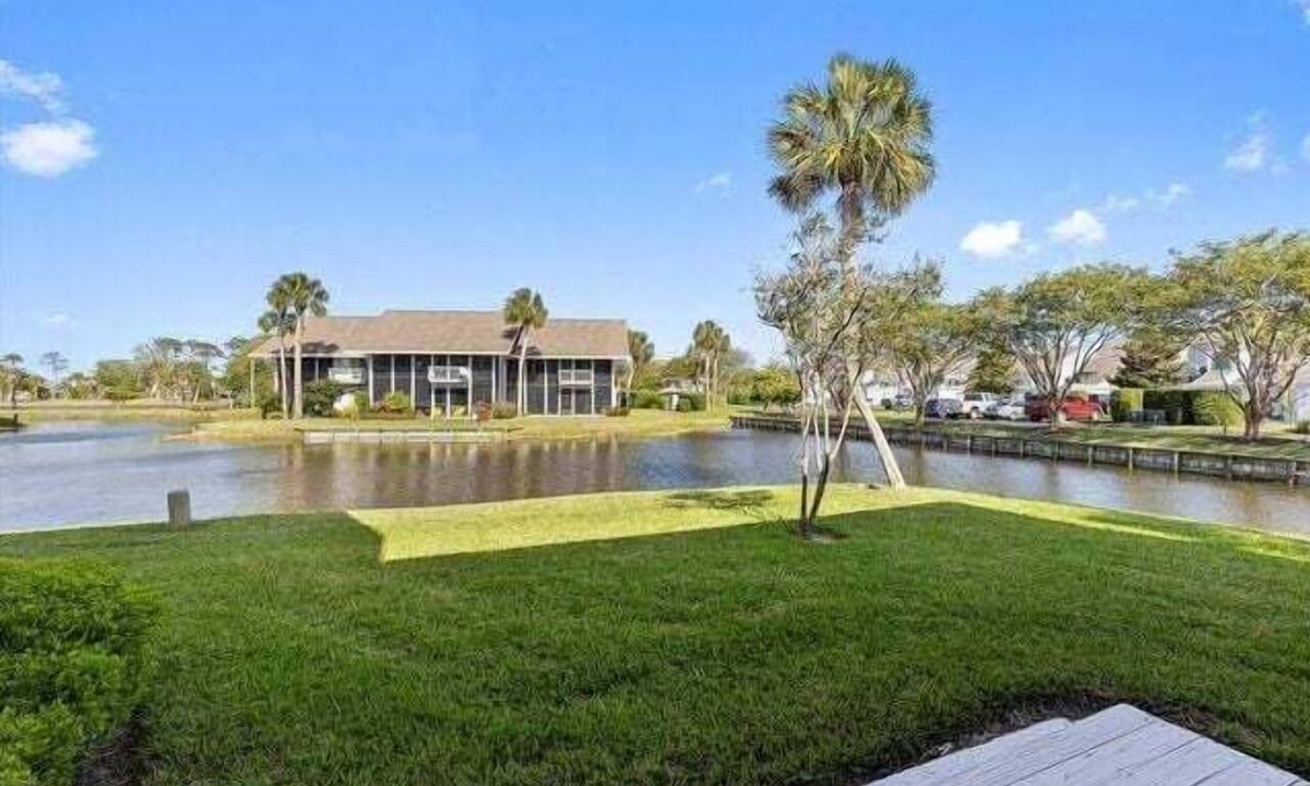 Sawgrass Condo | Waterfront 3BR Condo in Gated Sawgrass
