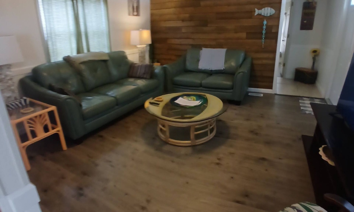 Cape Cay House | WATERFRONT! $75 JUNE Special,New Remodel 2/2 Kayak, Gulf, dolphins, manatees.