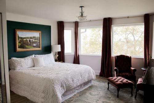 Rossmore House | Waterfront Boutique Accommodation in PEC - Suite 3