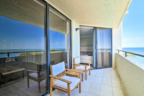 Hudson House | Waterfront Condo: Resort Pool, Tennis & Beach