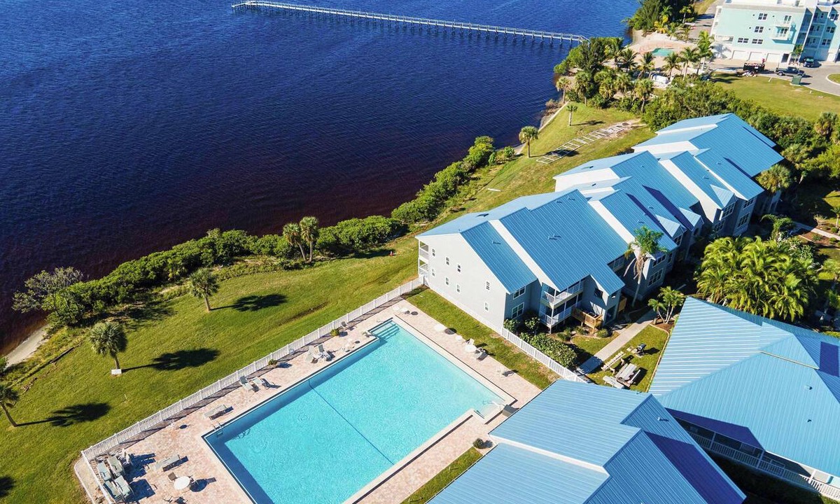 Port Charlotte Apartment | Waterfront Condo w Scenic Views-Heated Pool