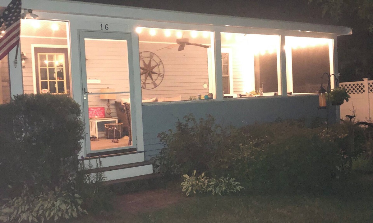 Weweantic Cottage | Waterfront Cottage in Wareham, MA- Private, Peaceful Getaway near Tabor Academy