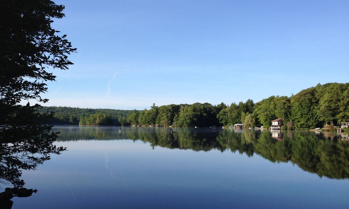 Deering Cottage | Waterfront Cottage with Large Dock
