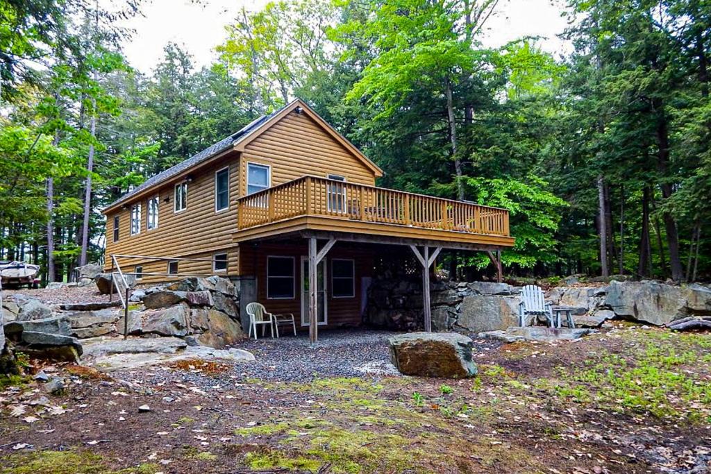 Meredith House | Waterfront Delight near Fish Cove