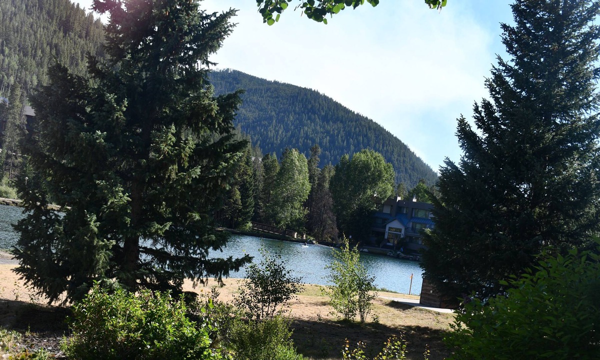 Lakeside Village Condo | Waterfront Escape Surrounded by Nature & Mtns. Min from Golf. 2BR/2BA Prv Patio