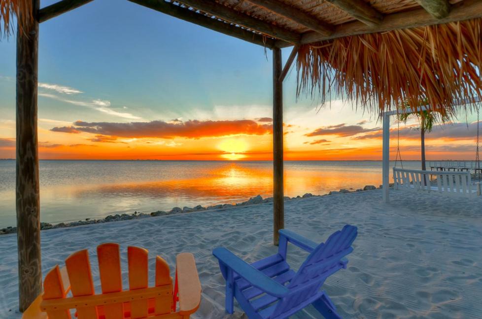 Rocky Point Apartment | Waterfront Fun Heated pool Amazing sunsets