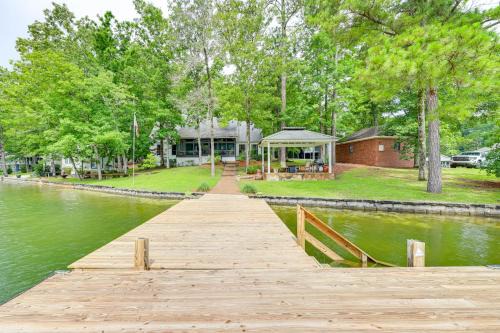 Eclectic House | Waterfront Gem on Lake Martin w/Kayaks & Dock!