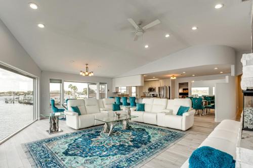 Crystal Shores House | Waterfront Gem w/Dock in Crystal River!