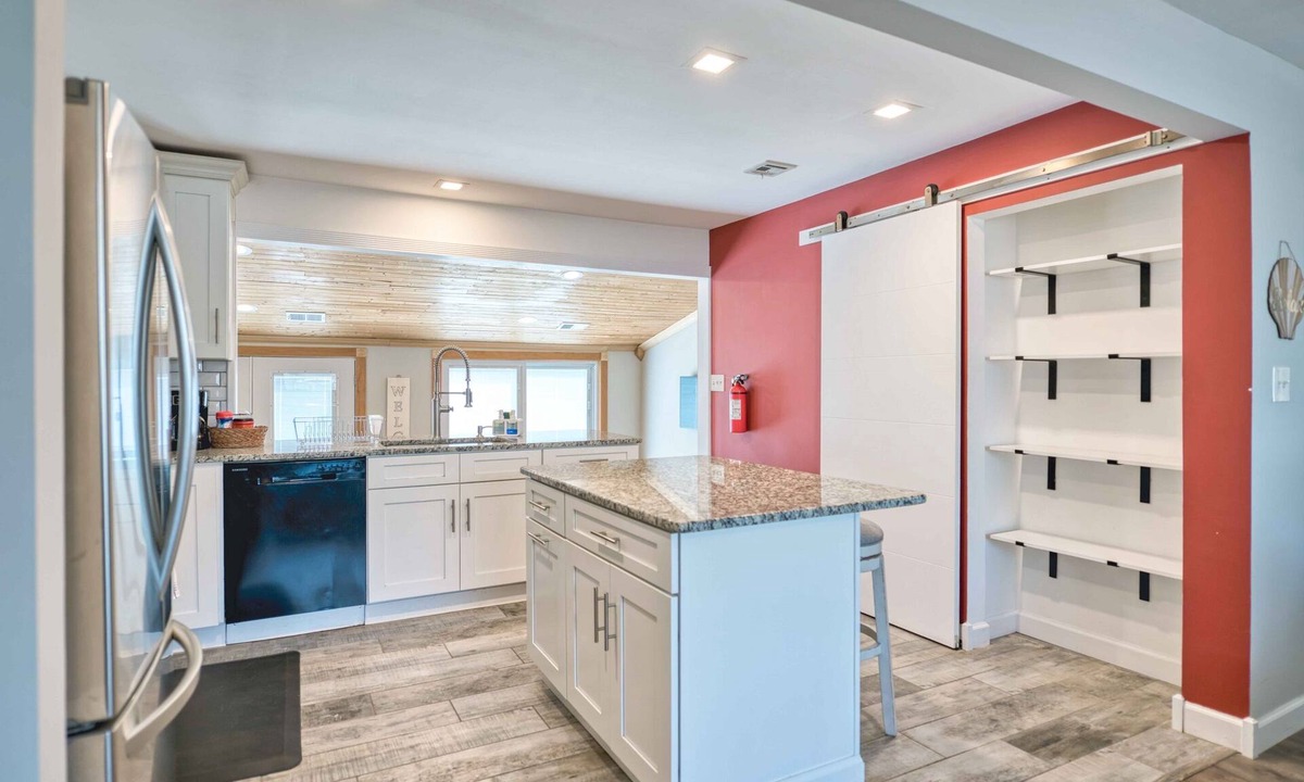 Mystic Island House | Waterfront Lagoon Home | 3BR | Game Room | Pet Friendly