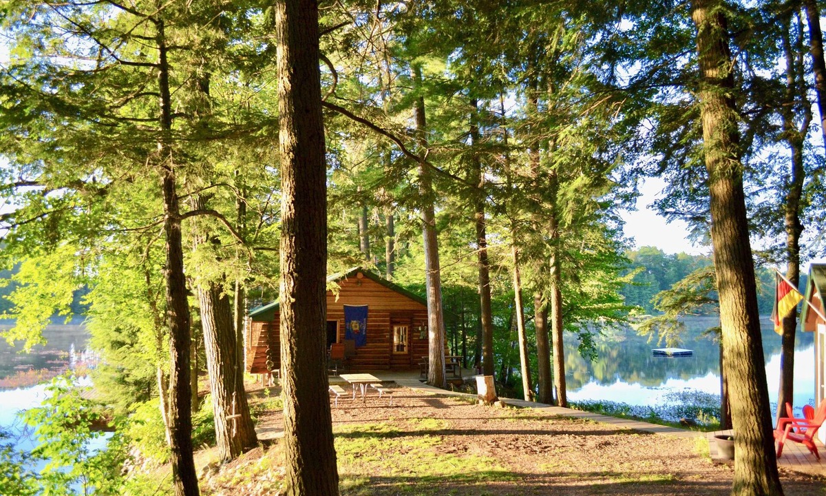 Deerbrook Cabin | WATERFRONT LAKE CABIN - Nestled 15' Feet Away from Water On 150' Peninsula