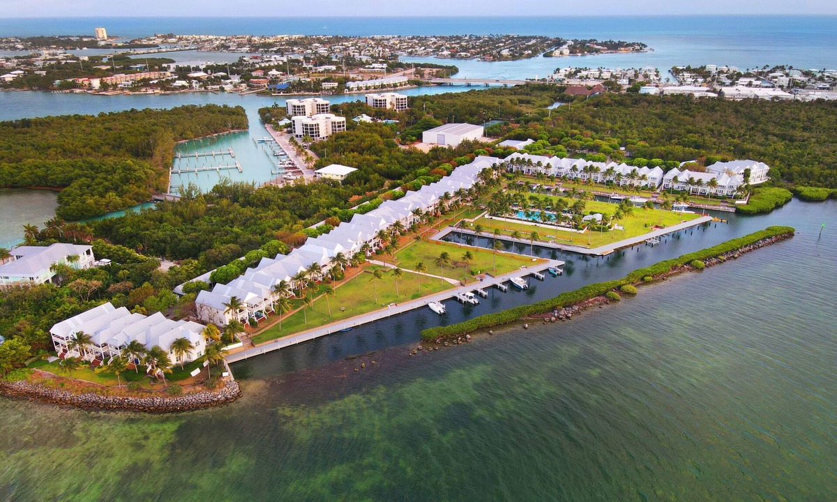 Indigo Reef Marina Homes House | Waterfront luxury Villa (15) with spectacular sunset views and boat slip