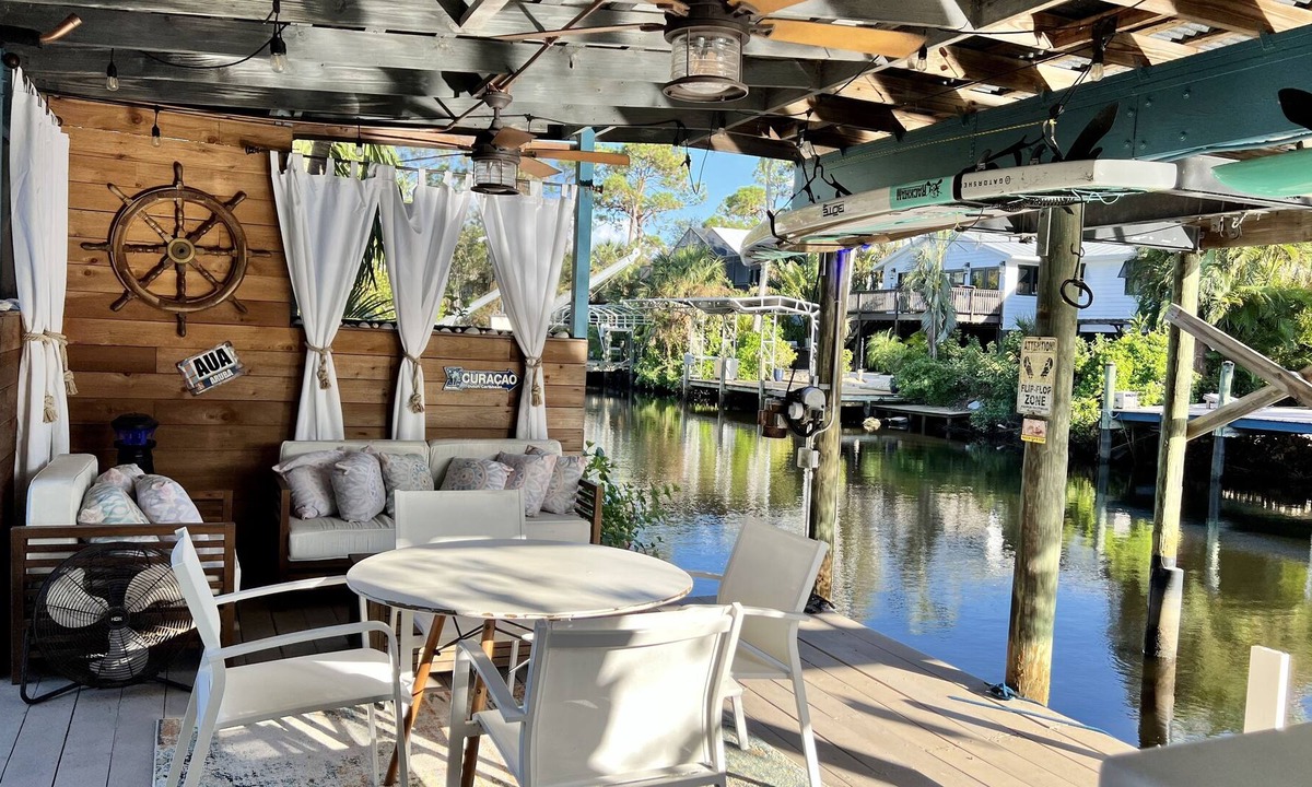 Redevelopment Area House | Waterfront Oasis - Boathouse ~ Kayaks, Bikes, BBQ & Firepit