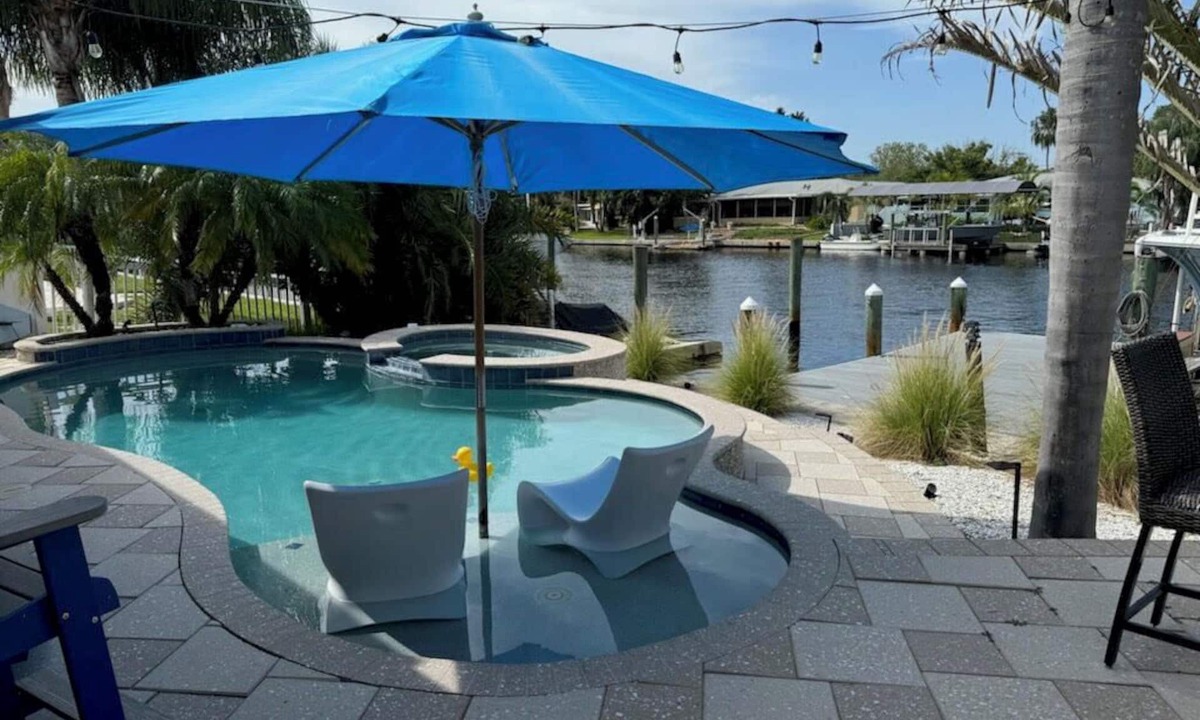 Baywood Village House | Waterfront Palm Harbor Home w Pool, Spa, Gulf access near Innisbrook Golf Resort