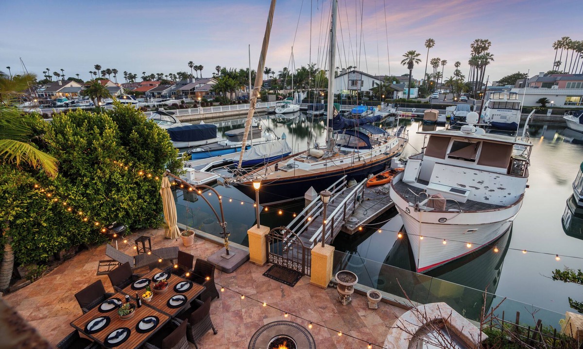 Coronado Cays House | Waterfront + Piano + Billiards | Coronado Cays | Admiralty Anchor