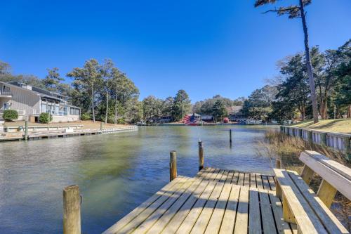 Pine Knoll Shores House | Waterfront Pine Knoll Shores Gem w/Boat Dock