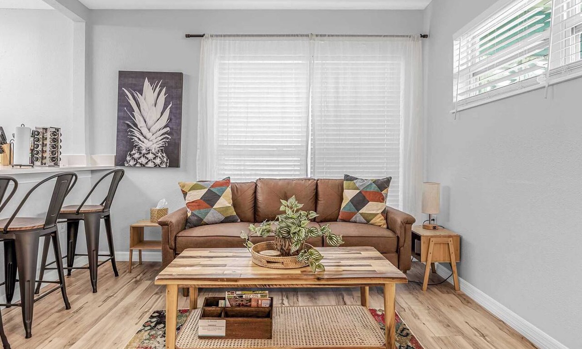 Orlando Beach Apartment | Waterfront retreat w/balcony & backyard