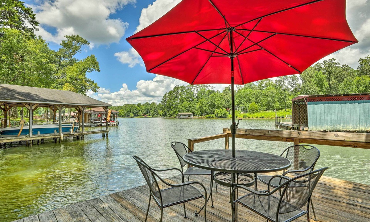 Hardwick House | Waterfront Sparta Gem w/Fire Pit & Kayak!