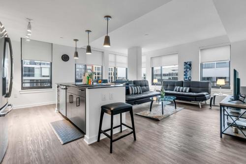 Capitol Hill Apartment | Waterfront Two Bedroom apartment in a brand new building apts