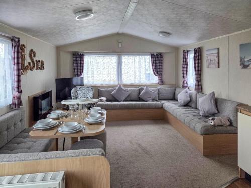 Heysham House | Waterlily