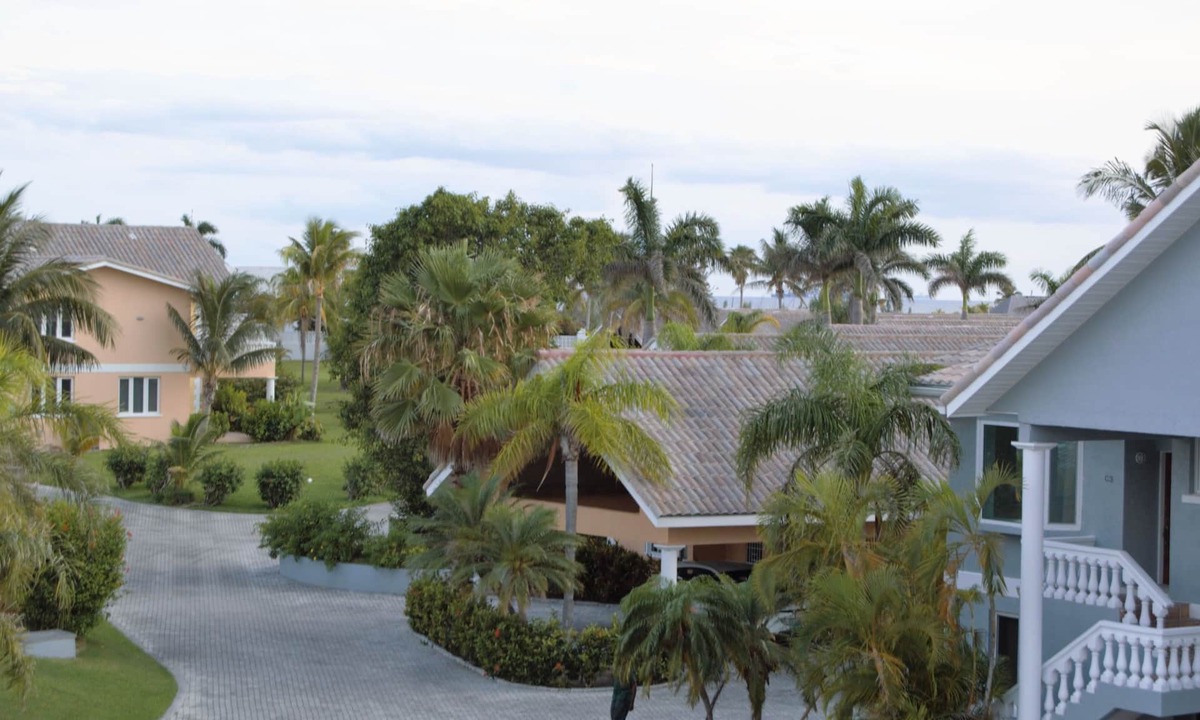 Bahamas Terrace House | Waters Edge Condo With Boat Slip