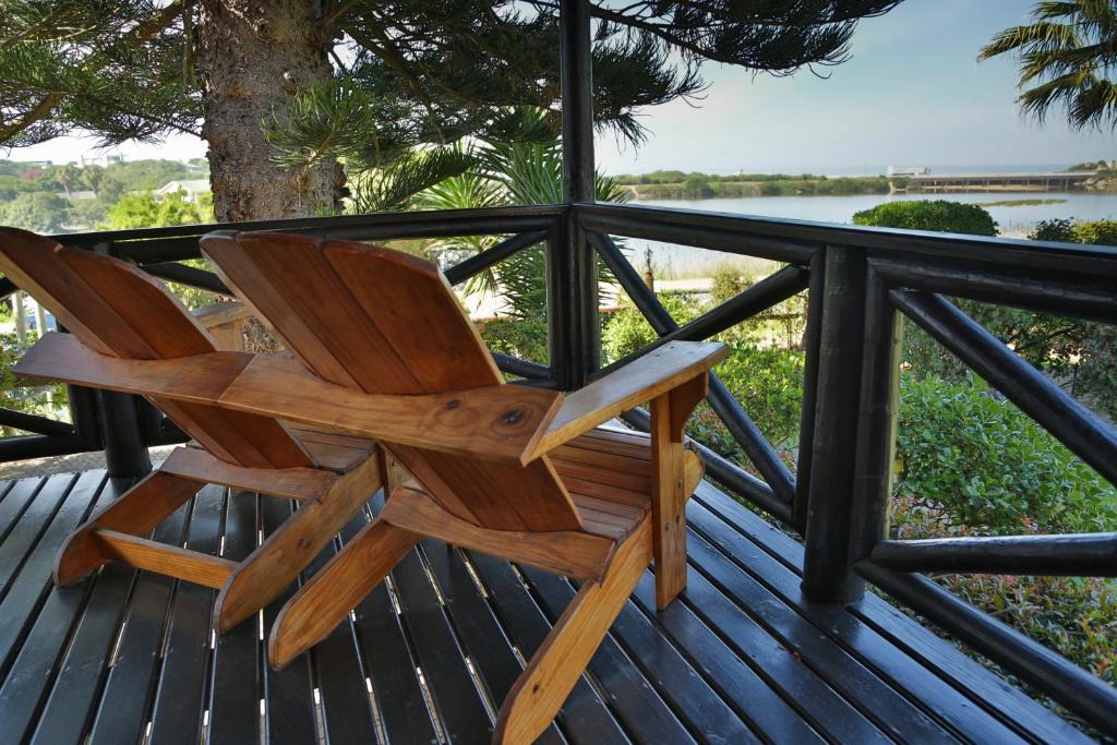 Wilderness House | Waterside Lodge