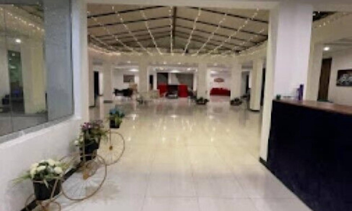 Mansehra Hotel | Waterstone's Hotel