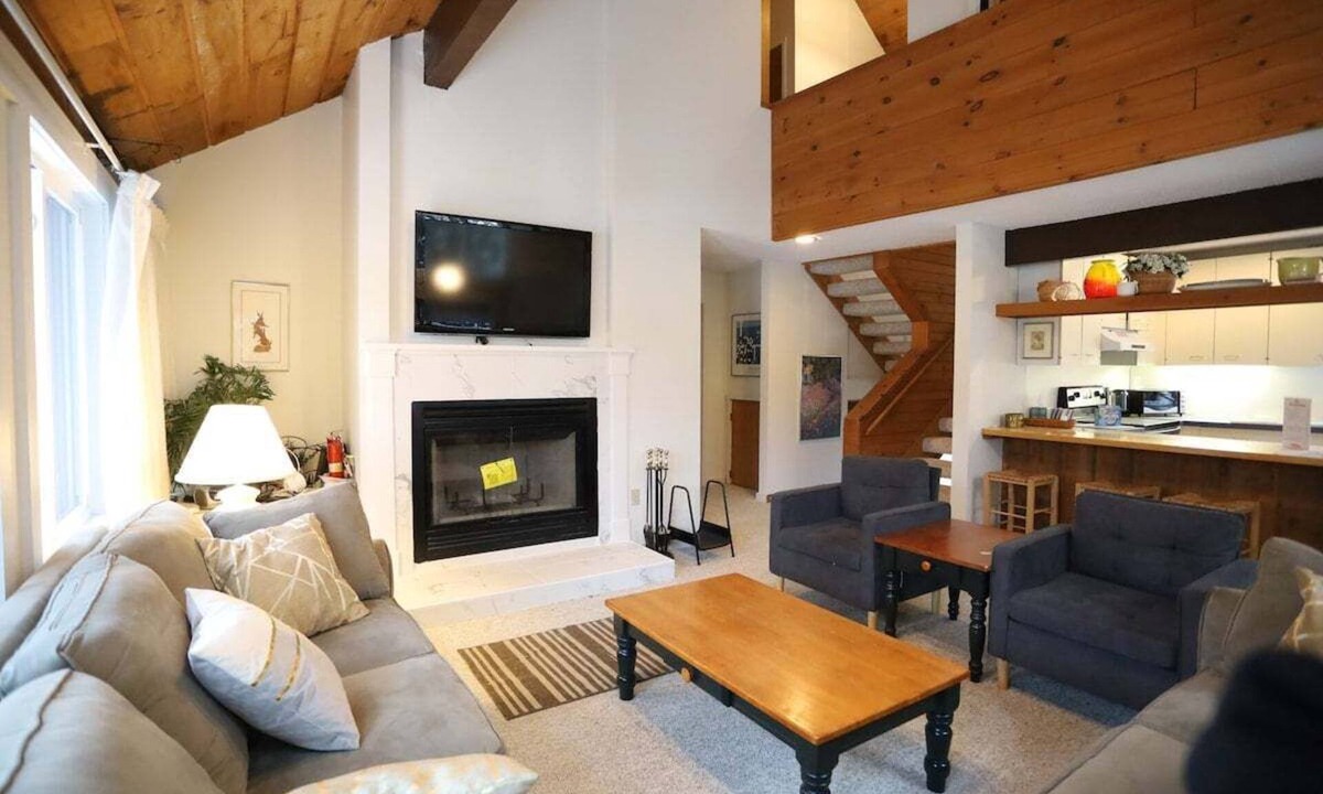Waterville Valley Condo | Waterville Valley Condo close to Town Square