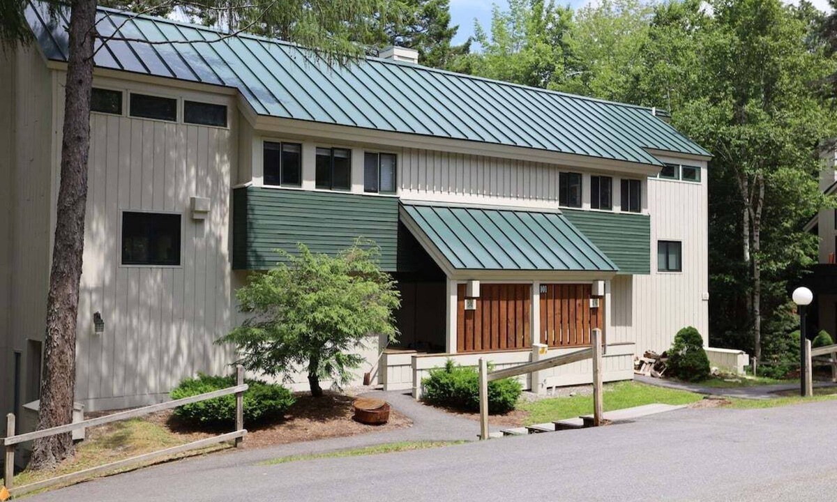Thornton Condo | Waterville Valley Vacation Condo close to Town