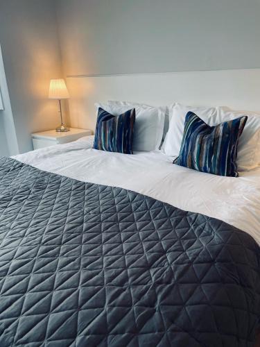 Bicester House | Watts Lodge