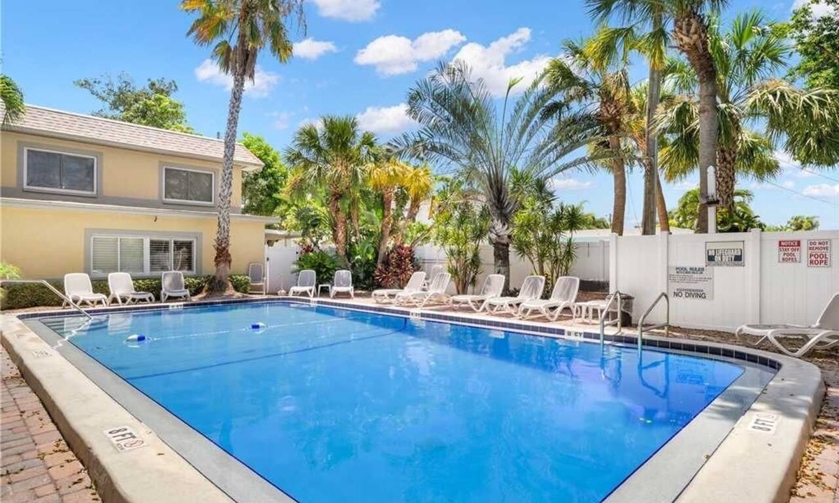 St. Pete Beach Condo | Waves 17 | Community Pool, Close to Beach Access + Activities!
