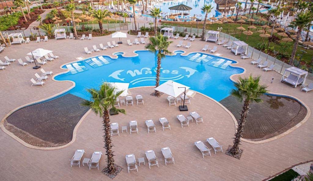 Quartier Industriel Hotel | Waves Aqua Resort