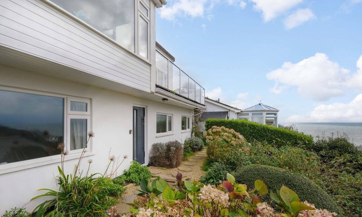 Downderry House | Waves Edge, Downderry