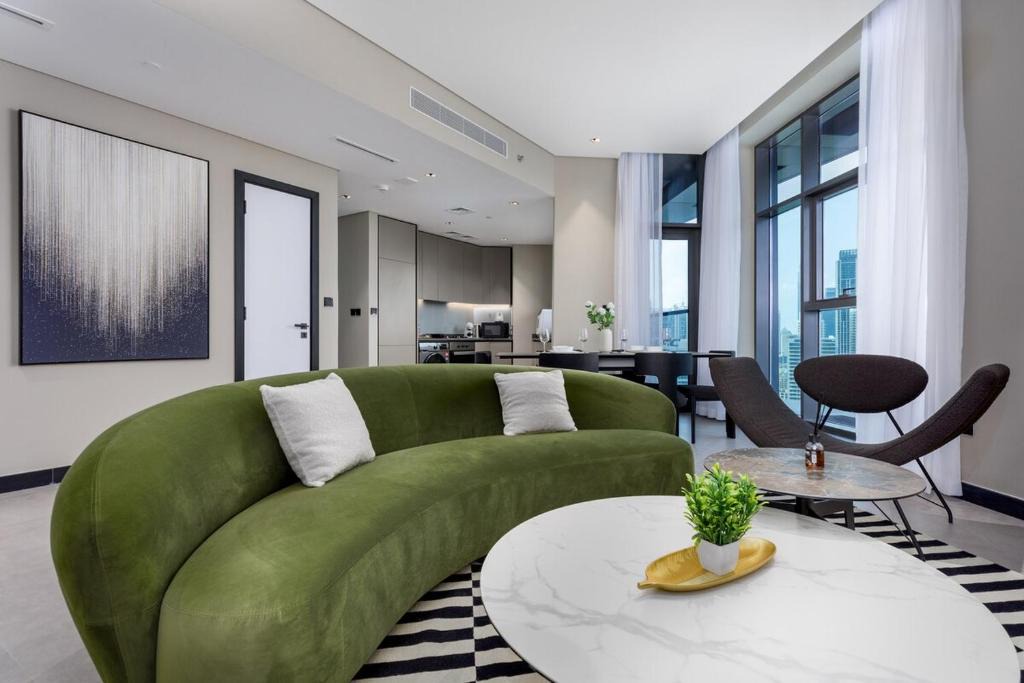 Business Bay Apartment | Waves - Elegant Waterfront Living in Dubai's Business Bay