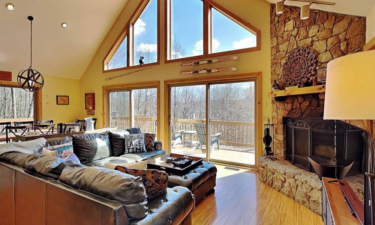 McHenry House | Waves, Waffles & Wifi by Taylor Made Deep Creek