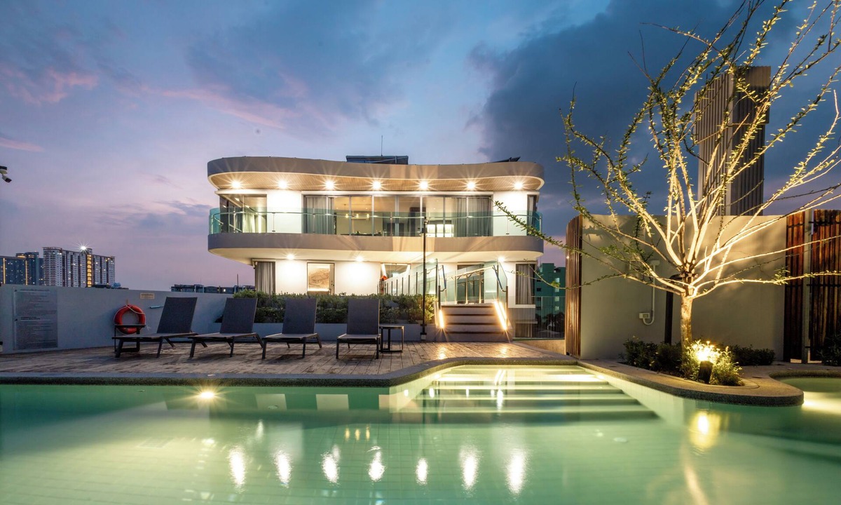 Bang Phlat Hotel | We Hotel Riverfront