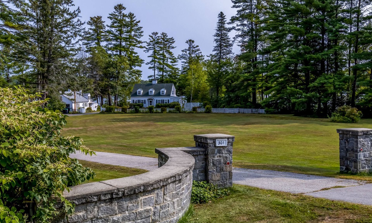 Franklin House | Webster Lake Waterfront Home!