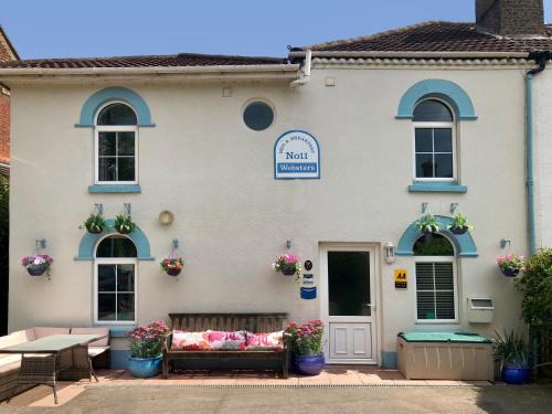 Salisbury Bed & Breakfast | Websters Bed & Breakfast